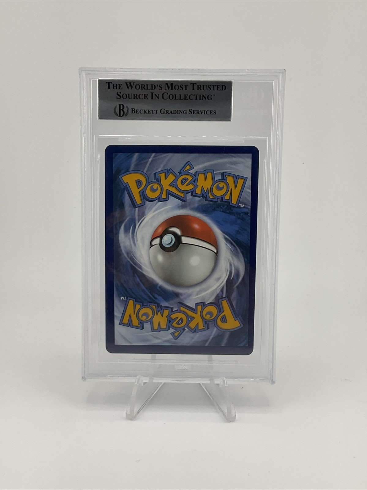 Pokémon TCG Silver Tempest Lugia V Alt Art 186/195 Beckett 8