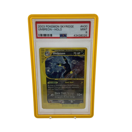 Pokemon Umbreon Skyridge Holo Rare #H30 PSA 9