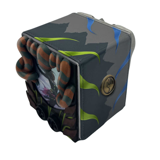 Reality Fracture Vraska Domaru Finest Box – Fractured Reality Collectible, Alternate World Design, Sculpted Details, Tactile Finish, Display Piece for Collectors (PREORDER - Release Date December 30, 2026)