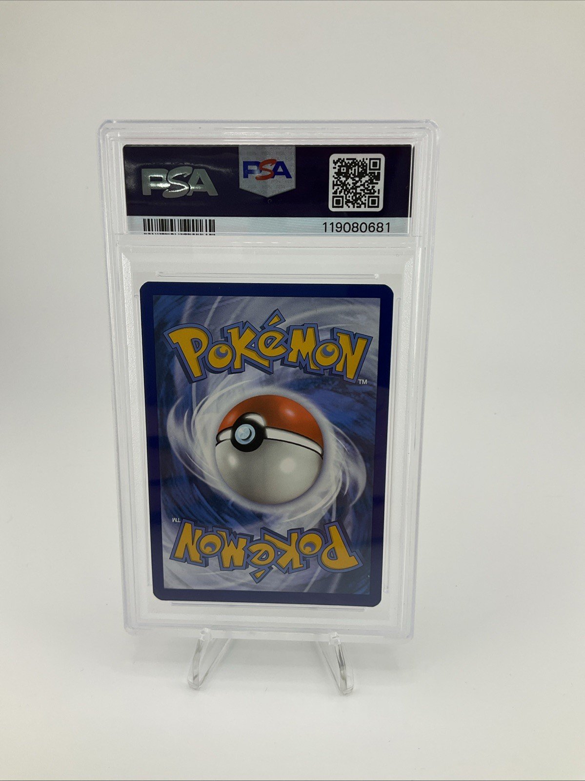 Pokémon TCG Pikachu TG05/TG30 SwSh11: Lost Origin Trainer Gallery Holo PSA 10