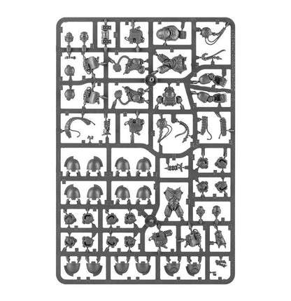Warhammer 40K Space Marines Primaris Aggressor Squad – Multi-Part Plastic Miniatures Kit with Gravis Armour, Weapon Options & 3 Citadel Bases (PRE-ORDER)