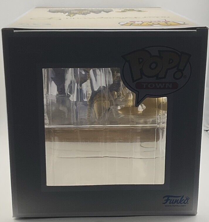 Funko Pop! Town: Cinderella Castle and Mickey Mouse Gold #26 Disney Exclusive