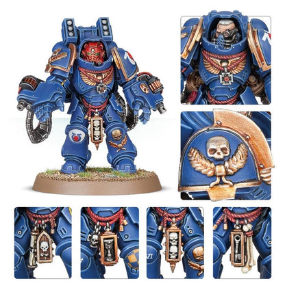 Warhammer 40,000 Space Marines Aggressor Squad – 3 Multi-Part Plastic Miniatures with Gravis Armor, Boltstorm or Flamestorm Weapons, Citadel Bases (PRE-ORDER)