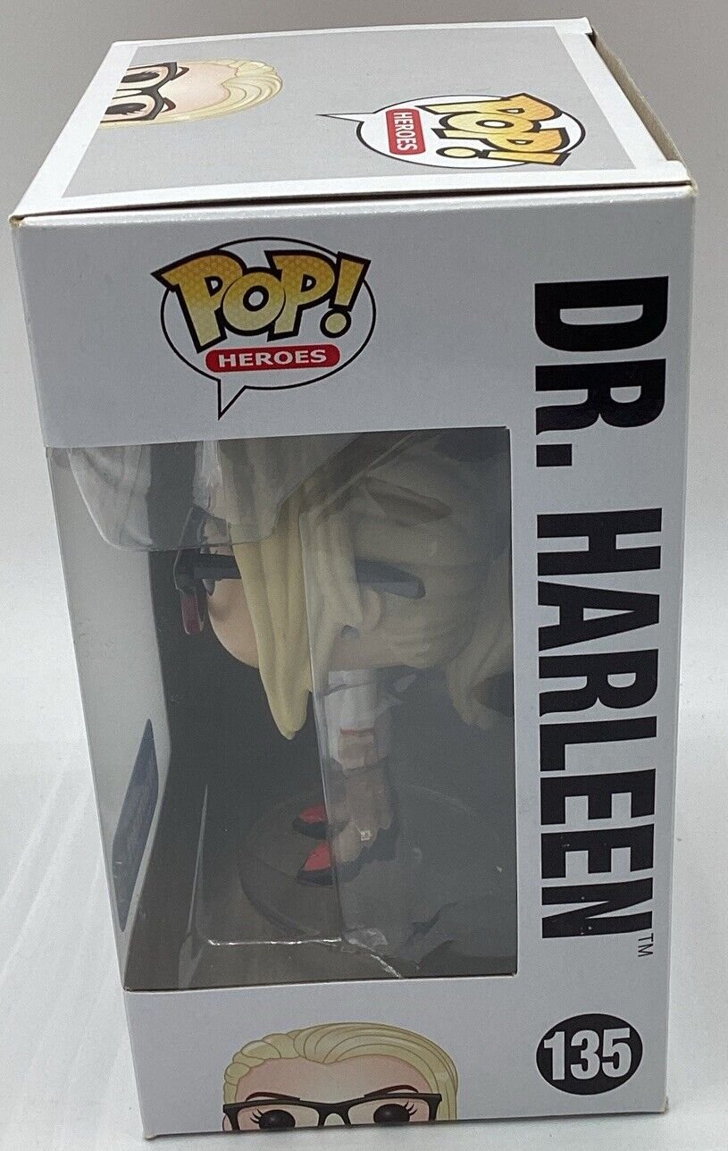 Dr. Harleen Funko Pop 135 Walmart Exclusive Suicide Squad Harley Quinn