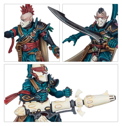 Warhammer 40,000 Aeldari Corsair Voidreavers – 10 Plastic Miniatures for Warhammer 40K, Elite Aeldari Infantry with Melee & Ranged Build Options, Alternate Corsair Voidscarred Assembly