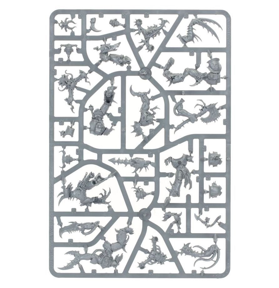 Warhammer 40K Combat Patrol Chaos Space Marines Army Box Set – 26 Multipart Miniatures Including Master of Possession, Possessed, Chaos Marines & Cultists – Warhammer 40,000 Miniatures
