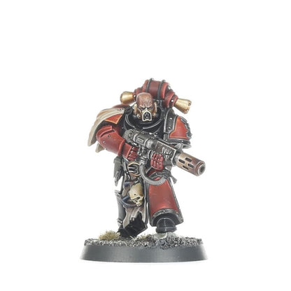 Warhammer 40,000 Red Corsairs Raiders Miniatures Set – 5 Customizable Chaos Space Marines with Transfer Sheet, Plastic Model Kit for Warhammer 40K