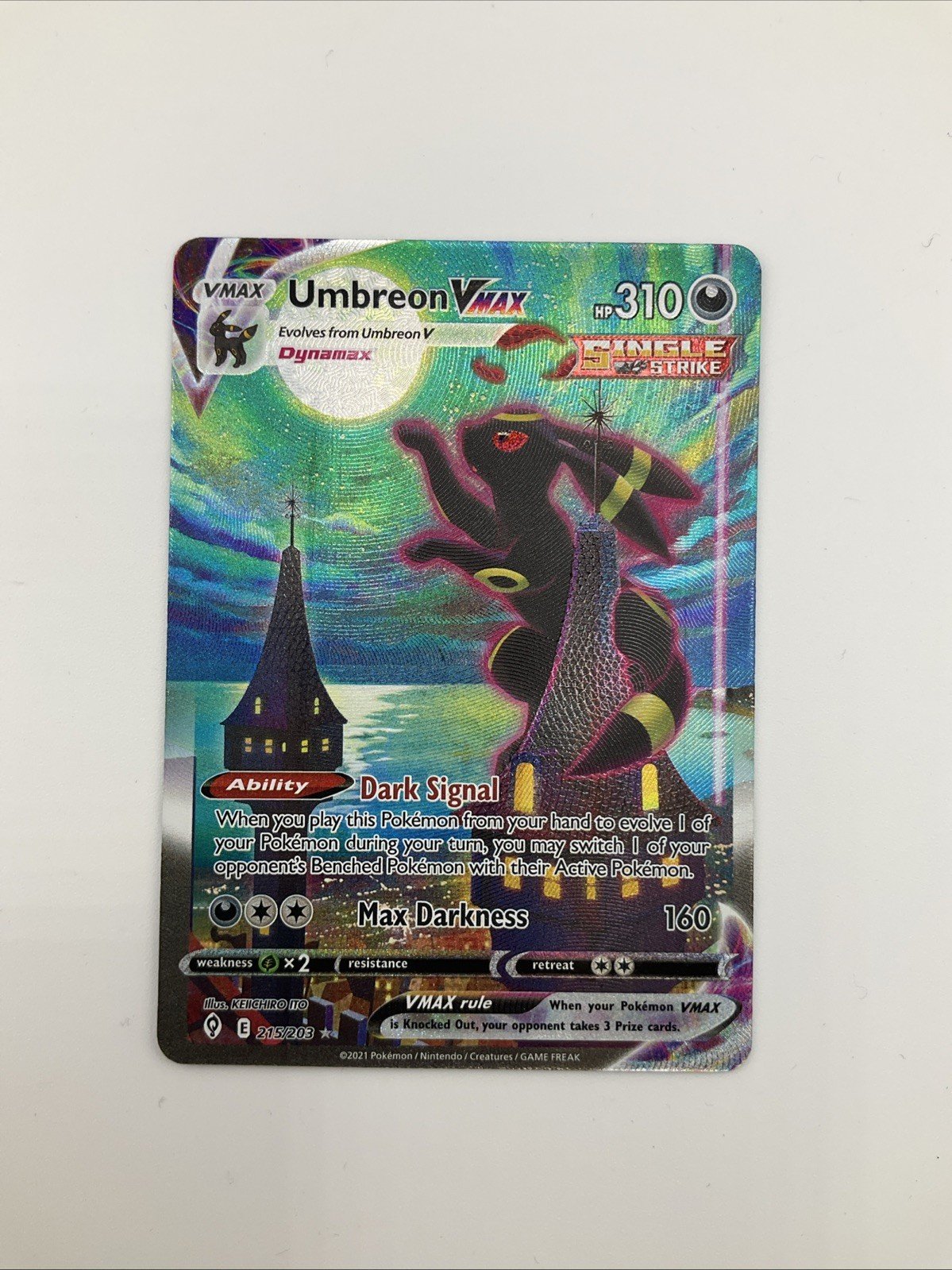 Pokémon TCG Umbreon VMAX (Alternate Art Secret) 215/203 SWSH07: Evolving Skies Holo NM