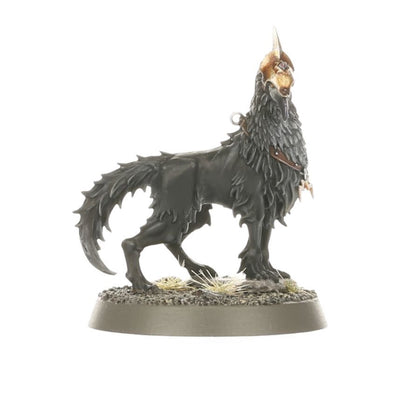Warhammer Age of Sigmar: Ultimate Starter Set – Spearhead Starter Box with Stormcast Eternals & Skaven, 37 Push-Fit Miniatures, Gaming Mat, Dice & Rulebooks (PRE-ORDER)