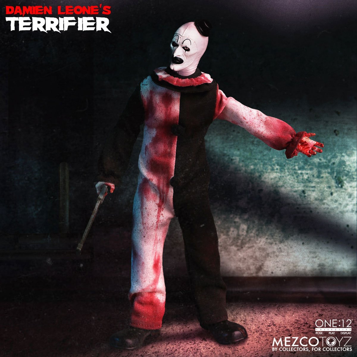 Mezco Damien Leone's Terrifier: Art the Clown Deluxe One:12 Collective Action Figure