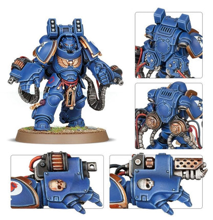 Warhammer 40,000 Space Marines Aggressor Squad – 3 Multi-Part Plastic Miniatures with Gravis Armor, Boltstorm or Flamestorm Weapons, Citadel Bases (PRE-ORDER)