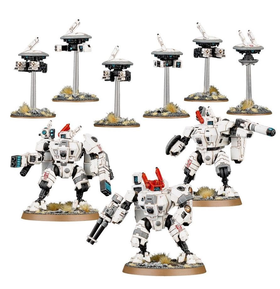 Warhammer 40K T'au Empire XV8 Crisis Battlesuit Team Miniatures Kit with Tactical Drones, Customizable Weapon Loadouts & Posable Models